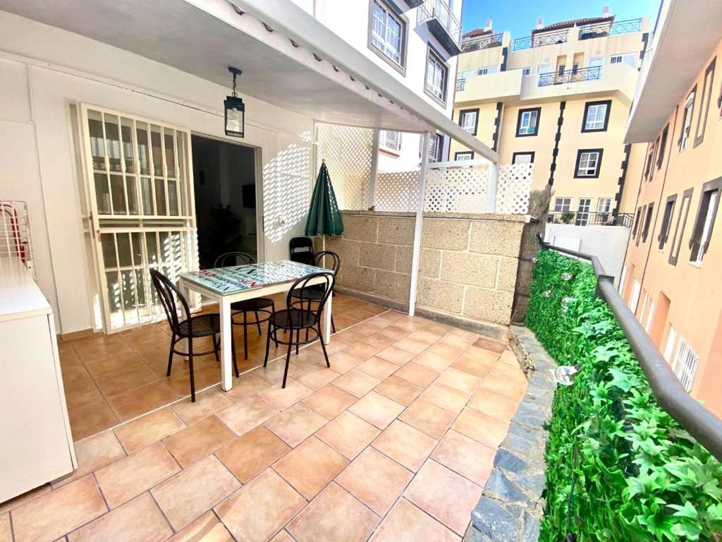 Jazuma Beach Apartment 칼라오살바헤 외부 사진